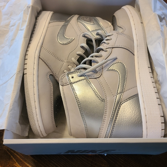 Nike Other - Nike Air Jordan 1